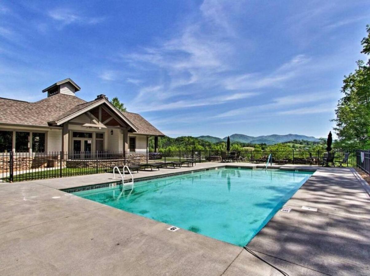 Modern Cades Cove Condo W Community Pool Townsend Exterior foto