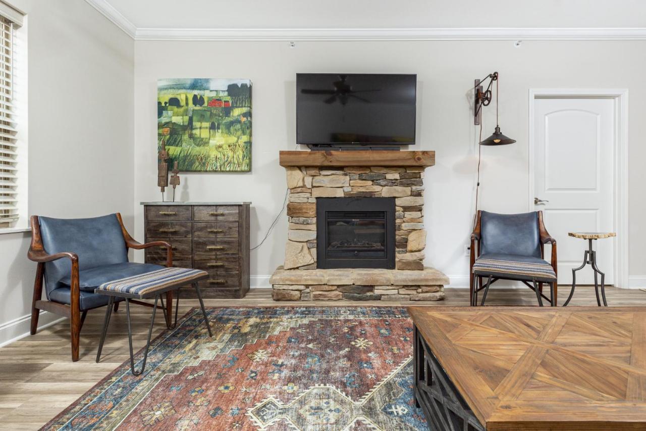 Modern Cades Cove Condo W Community Pool Townsend Exterior foto